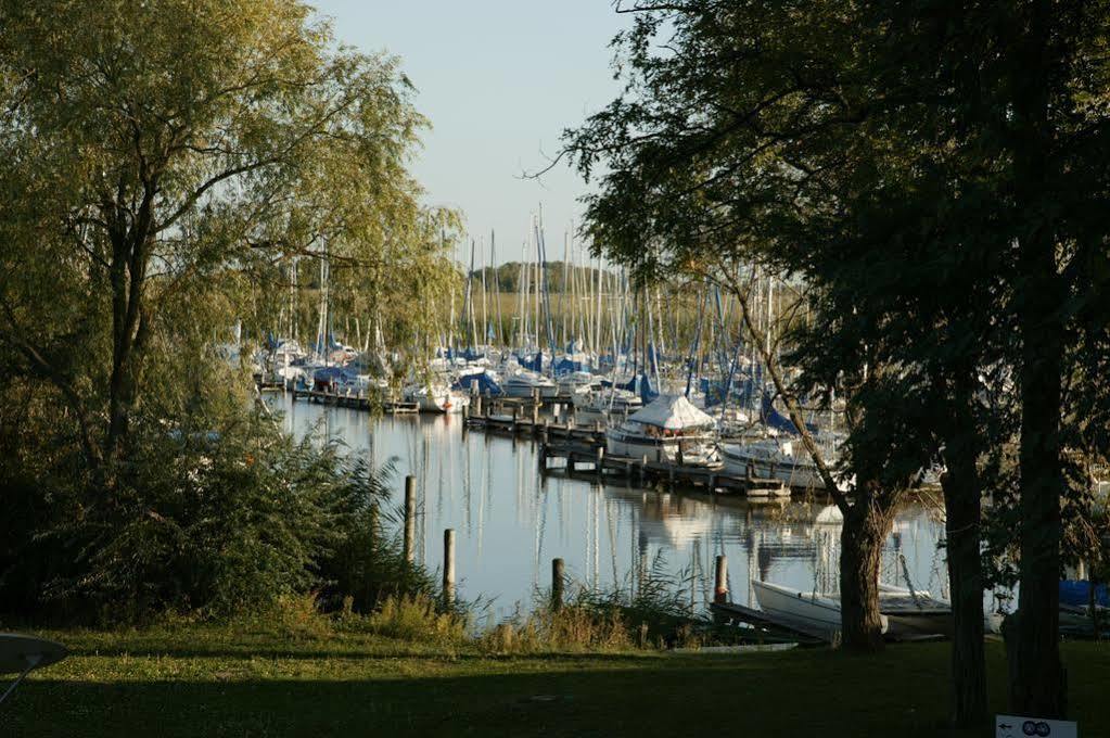 Hoteldorf Seepark Weiden Weiden am See Bagian luar foto